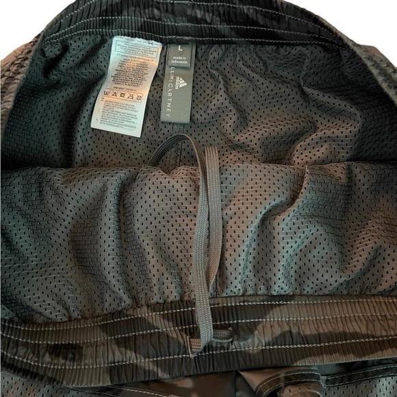 ADIDAS X STELLA MCCARTNEY WOMEN’S ATHLETIC SHORTS SIZE LARGE - Picture 7 of 12